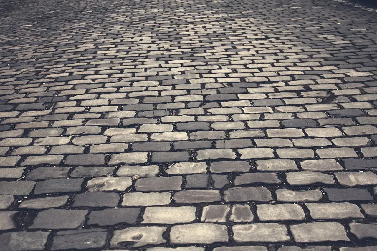 Jaką kostkę brukową wybrać na podjazd?